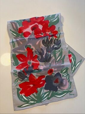 Vintage Veresa by Vera Floral Scarf with Bold Red Blooms